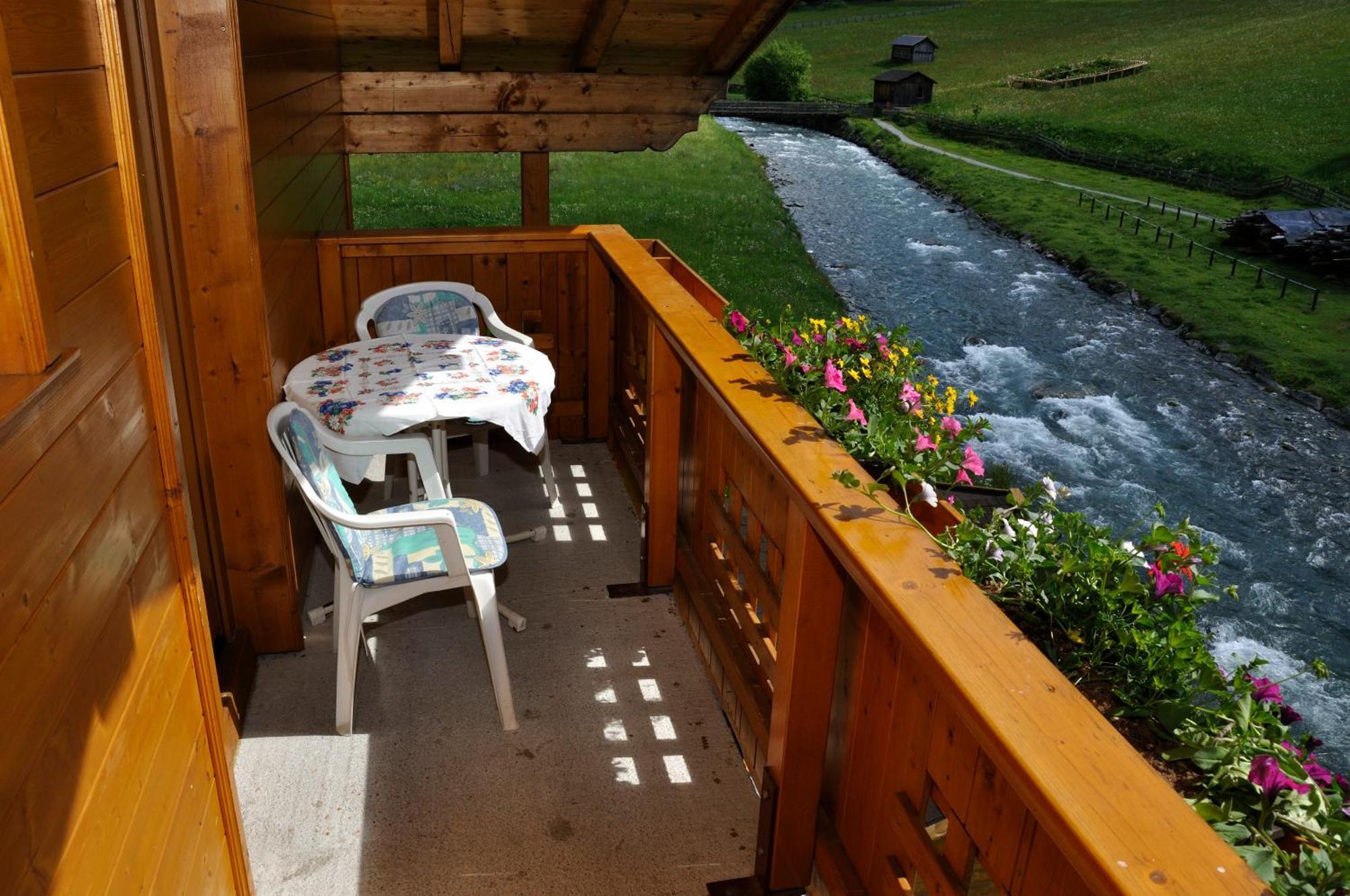 Hotel Haus Alpenruh Sankt Leonhard im Pitztal Exteriér fotografie